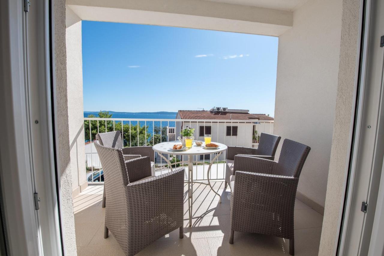 Apartments Amneris Трогір Екстер'єр фото