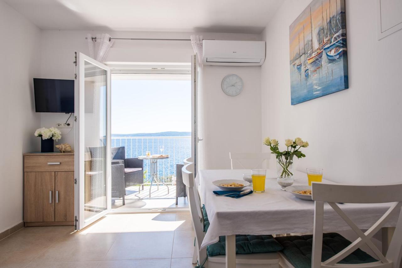 Apartments Amneris Трогір Екстер'єр фото